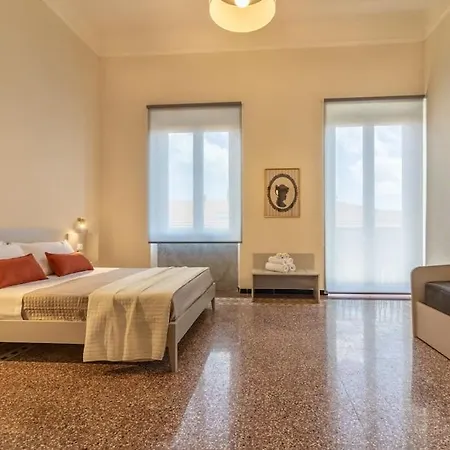 Casa Oldoini - Mytouristhome 斯培西亚